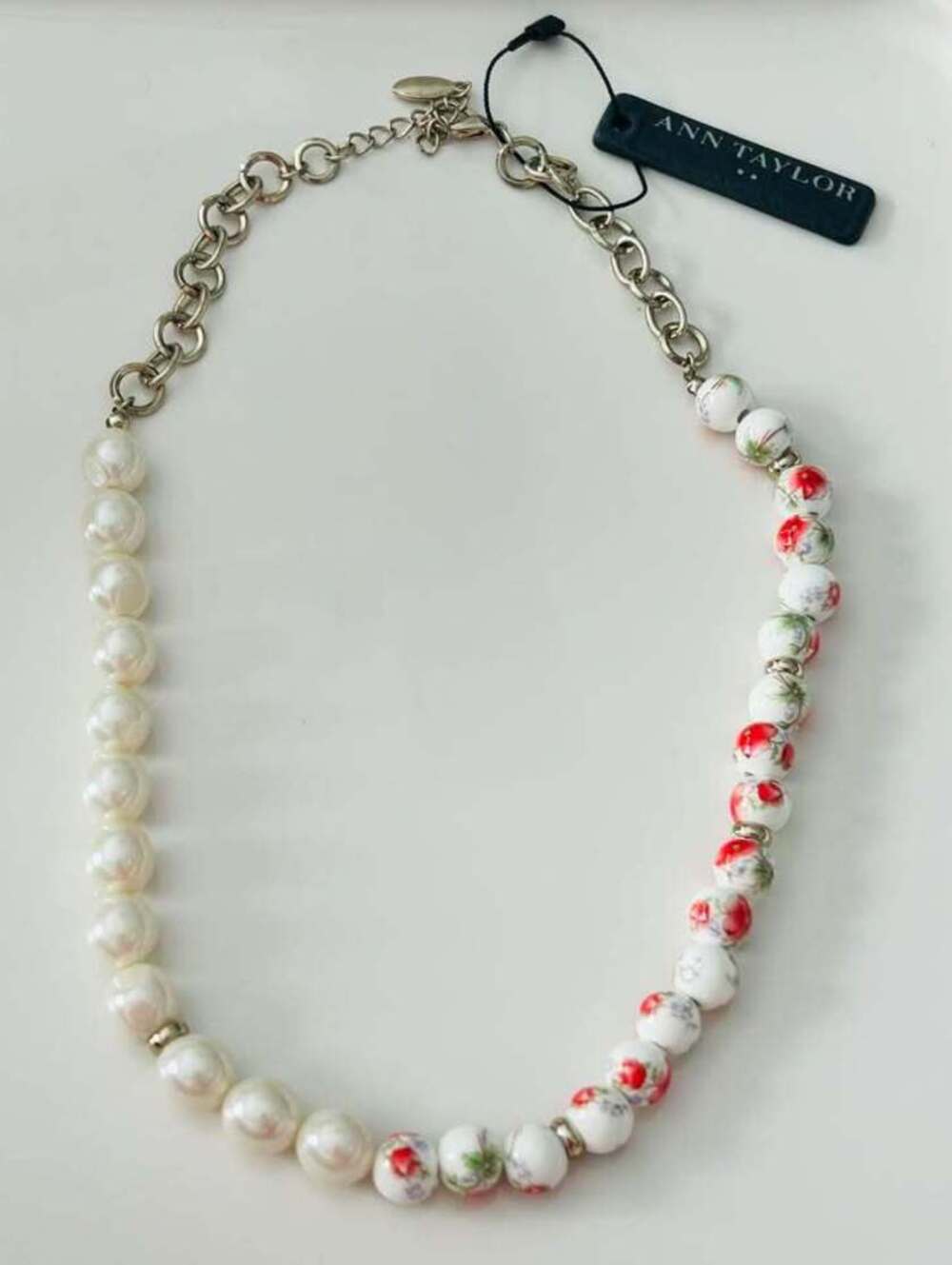 Ann Taylor Floral and Faux Pearl Necklace NWT